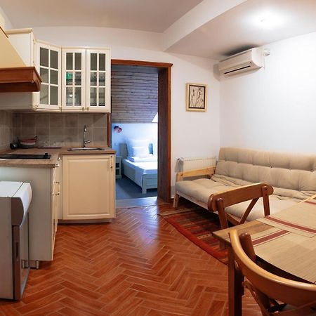 Bed and Breakfast Zumzet à Şelimbăr Extérieur photo